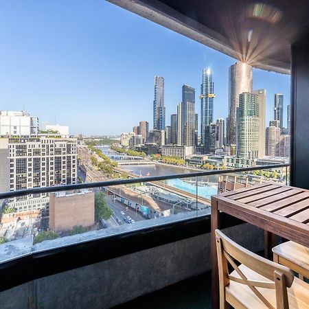 Aura2107, 2 Bedroom Apartment With Balcony, Stunning Yarra River And City Views Melburne Exterior foto