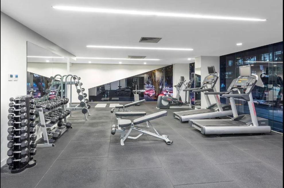Aura2107, 2 Bedroom Apartment With Balcony, Stunning Yarra River And City Views Melburne Exterior foto